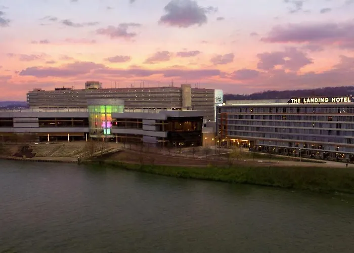 Hotel The Landing At Rivers Casino Pittsburgh