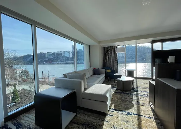 The Landing At Rivers Casino Hotel