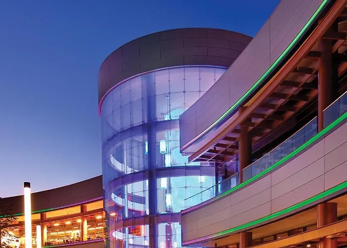 Hotel The Landing At Rivers Casino